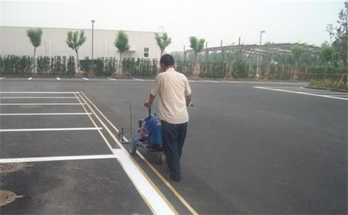 銅梁道路劃線
